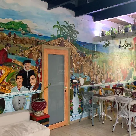 Domus Dei Cocchieri Oda ve Kahvaltı 3*